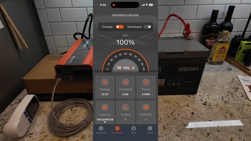 Checking battery app and switching the inverter on
