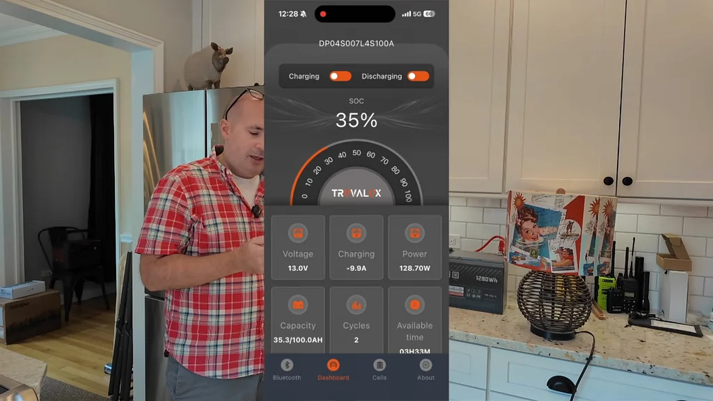 Smartphone app showing battery discharge status