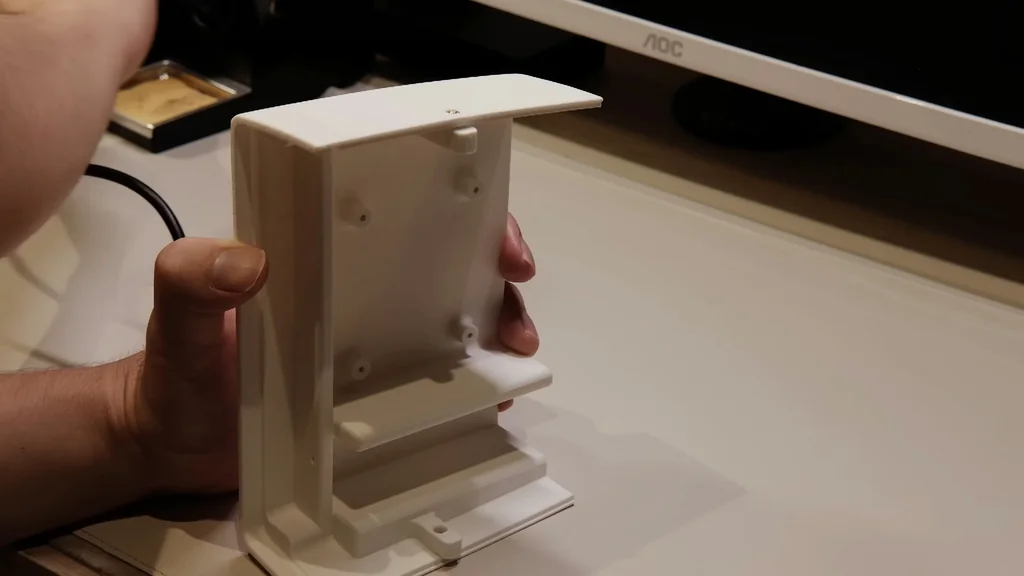 Hand holding the 3D printed top cover