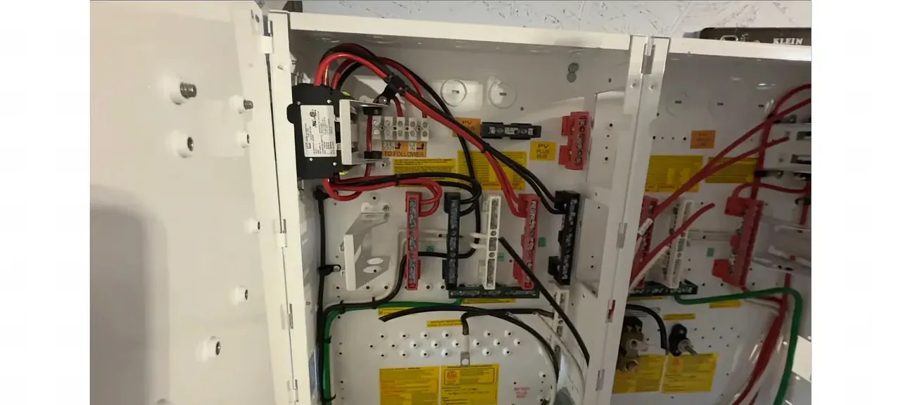 Terminal blocks and wiring inside the 5kW inverter