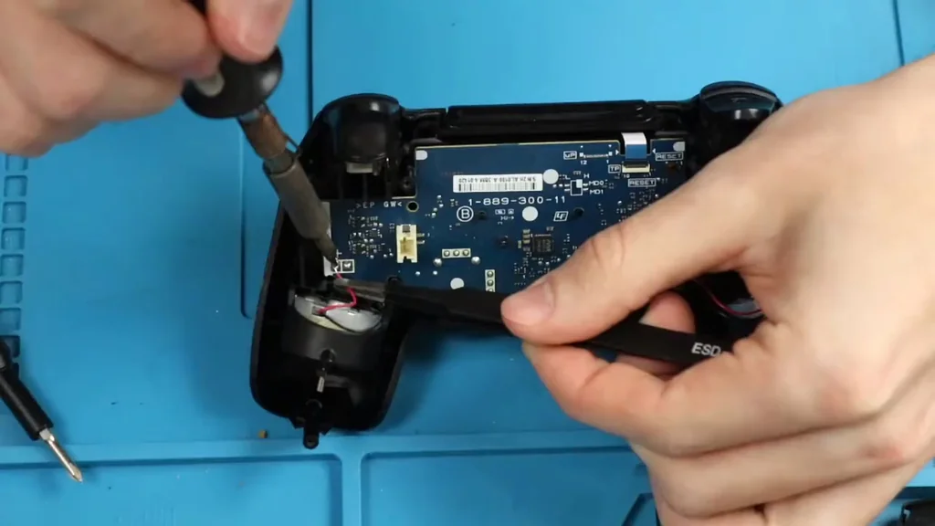 Desoldering PS4 controller PCB wires