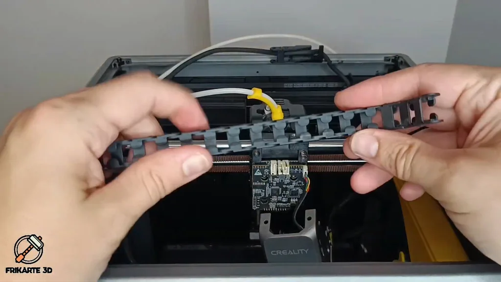 Comparing the stock chain with the redesigned links