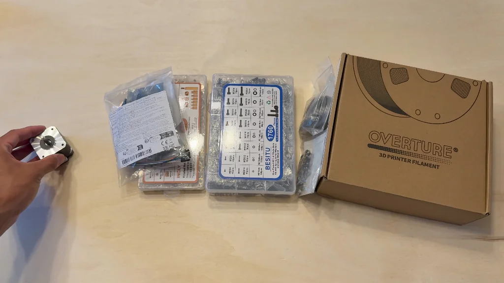NEMA 17 motor and electronics components