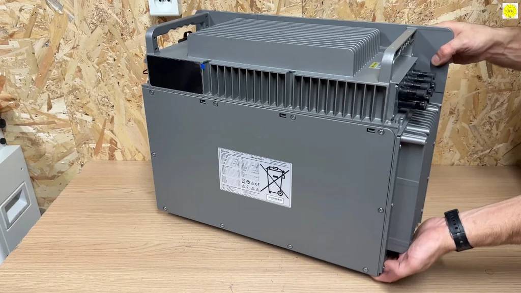 Hoymiles HiBattery X unit