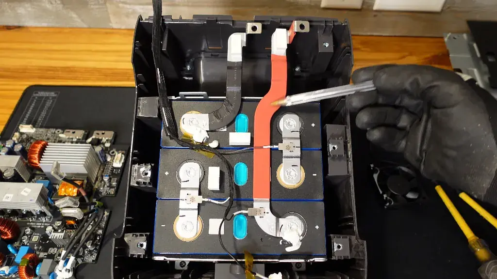 EcoFlow DELTA 3 1000 Air Teardown: Full Internal Breakdown