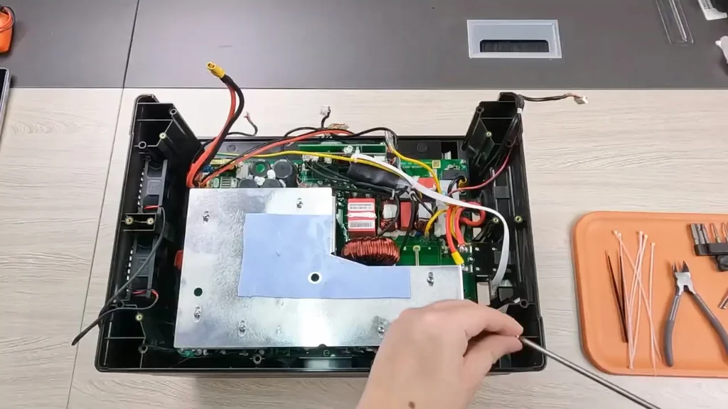 Tightening screws on the board