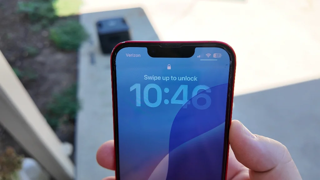 Smartphone screen showing time and solar input