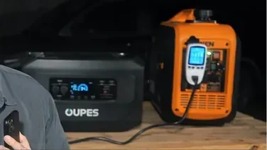 Inverter generator operating near maximum 1800 watt limit