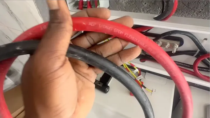 Crimping heavy gauge 1/0 AWG welding cable lugs using hydraulic crimper