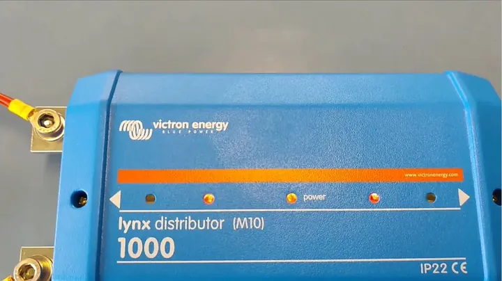 Final assembly of the Lynx Distributor cover with operational status lights